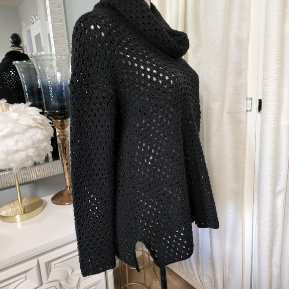 **SOLD **James Perse cowl neck wool blend open knit sweater (2/M) - Picture 6 of 10